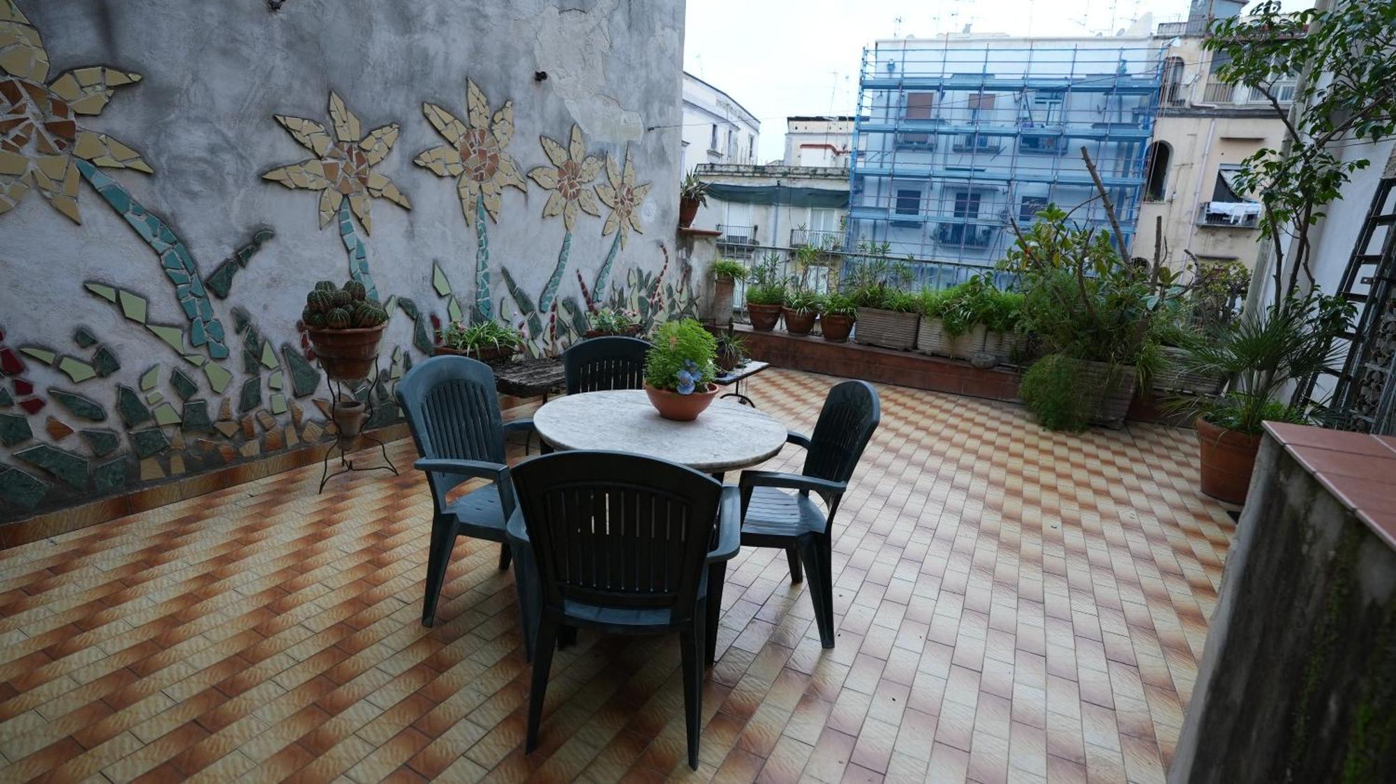 Napoli Centro Spaccanapoli ภายนอก รูปภาพ